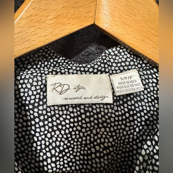 Polkadot blouse - Picture 5 of 7